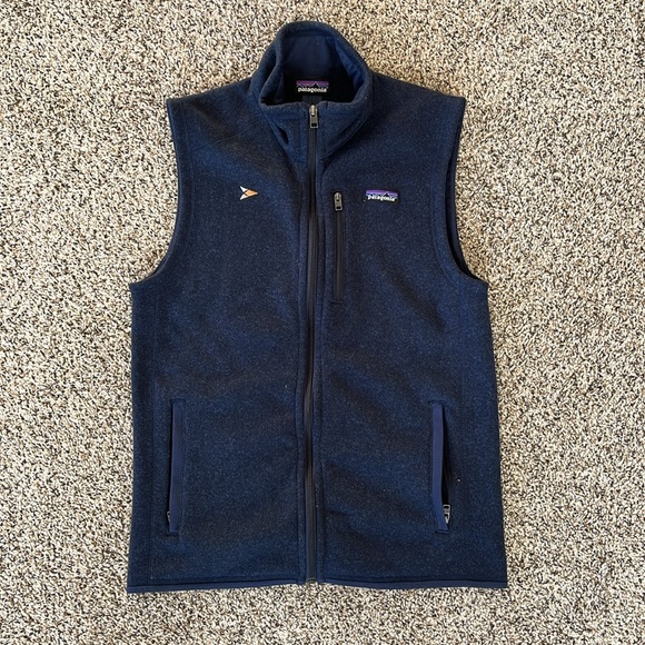 Men’s Patagonia Sweater Vest - Picture 2 of 7